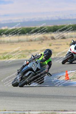 media/May-29-2022-Lets Ride (Sun) [[e8986be515]]/B Group/1020am (Outside Grapevine)/